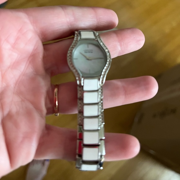 Citizen Eco-Drive womens watch - Picture 2 of 4